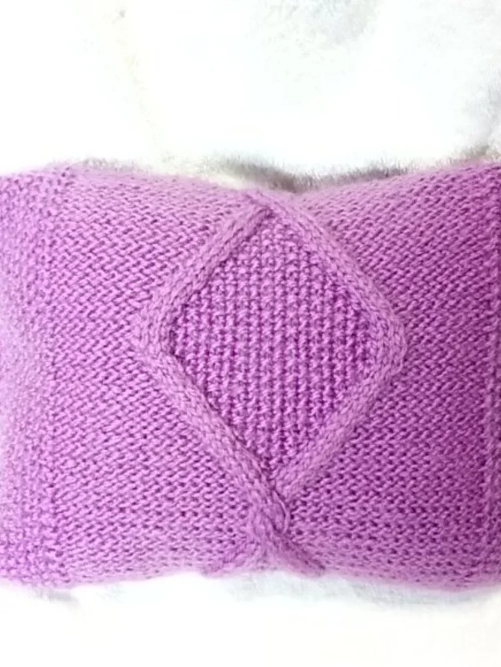 Hand Crafted Knit Throw Pillow Orchid Lilac Cat Buttons Sofa Couch Essenti…